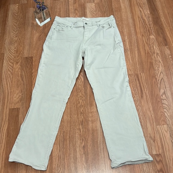 Levi's Denim - Levi’s 505 Cream Straight Jeans Sz 32